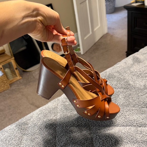 Brown Strappy Women's Heels - Picture 5 of 10